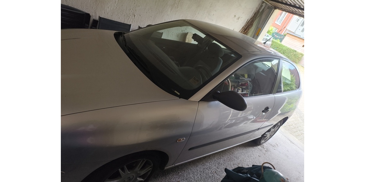 Seat Ibiza 143 km 650 &euro; Recklinghausen 45657