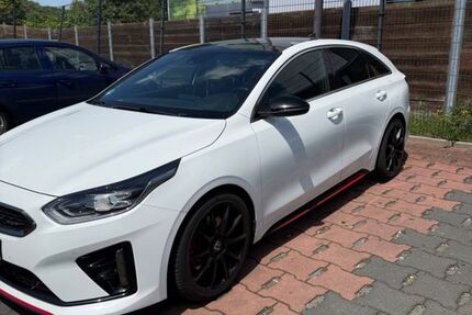 Kia pro ceed / ProCeed 75.000 km 22.999 &euro; Herne 44651