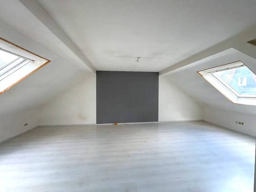 Gemütliche 2 Zimmer Dachgeschoßwohnung verfügbar! Castrop, Castrop-Rauxel