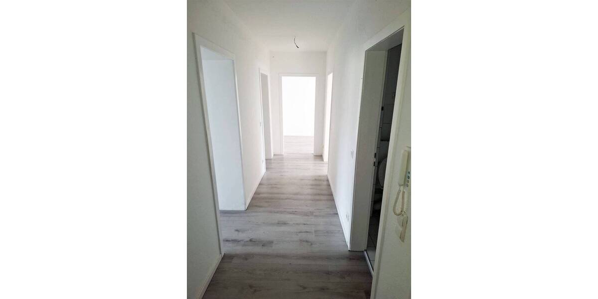 Etagenwohnung Gelsenkirchen Beckhausen - 3 Zimmer, 75 m&sup2;, 420&euro; | Angebot:26487849