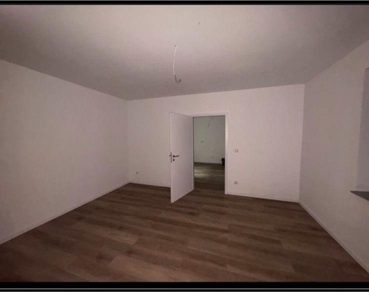 Erdgeschosswohnung Kernsaniert 65qm Nachtspeicher +49 163 3610061 2 zimmer