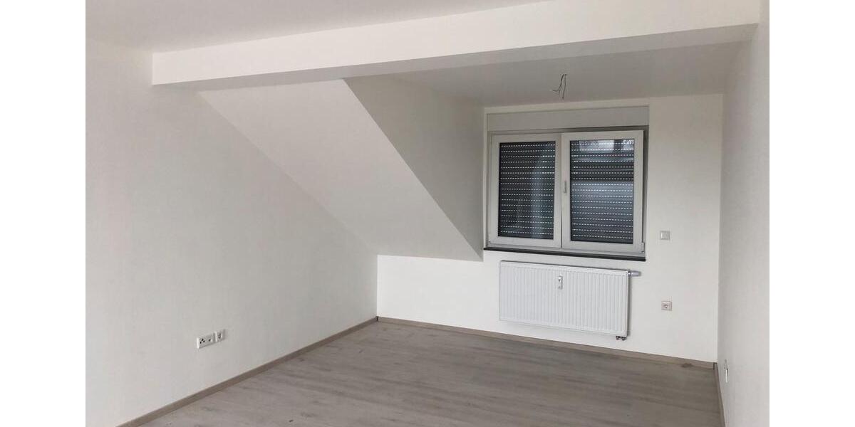 DG Wohnung mit Balkon in Oberhausen-Holten 3.5 zimmer