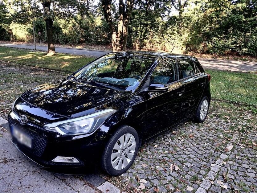 i20