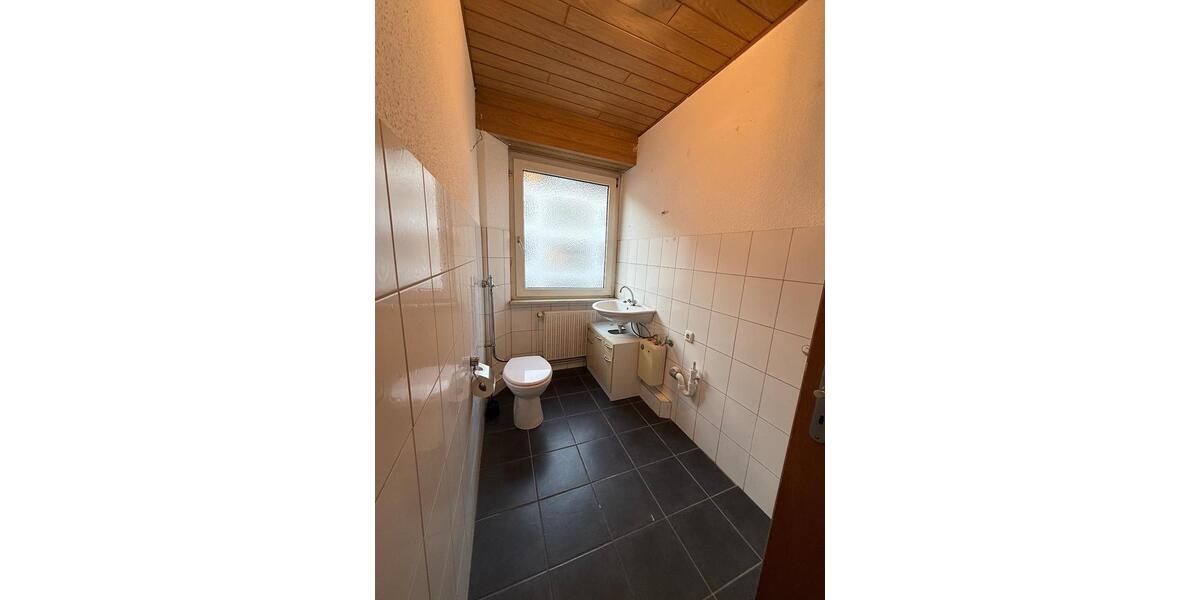 Großzügige 3,5-Zimmer-Wohnung in zentraler Lage von Bochum-Watten 3.5 zimmer