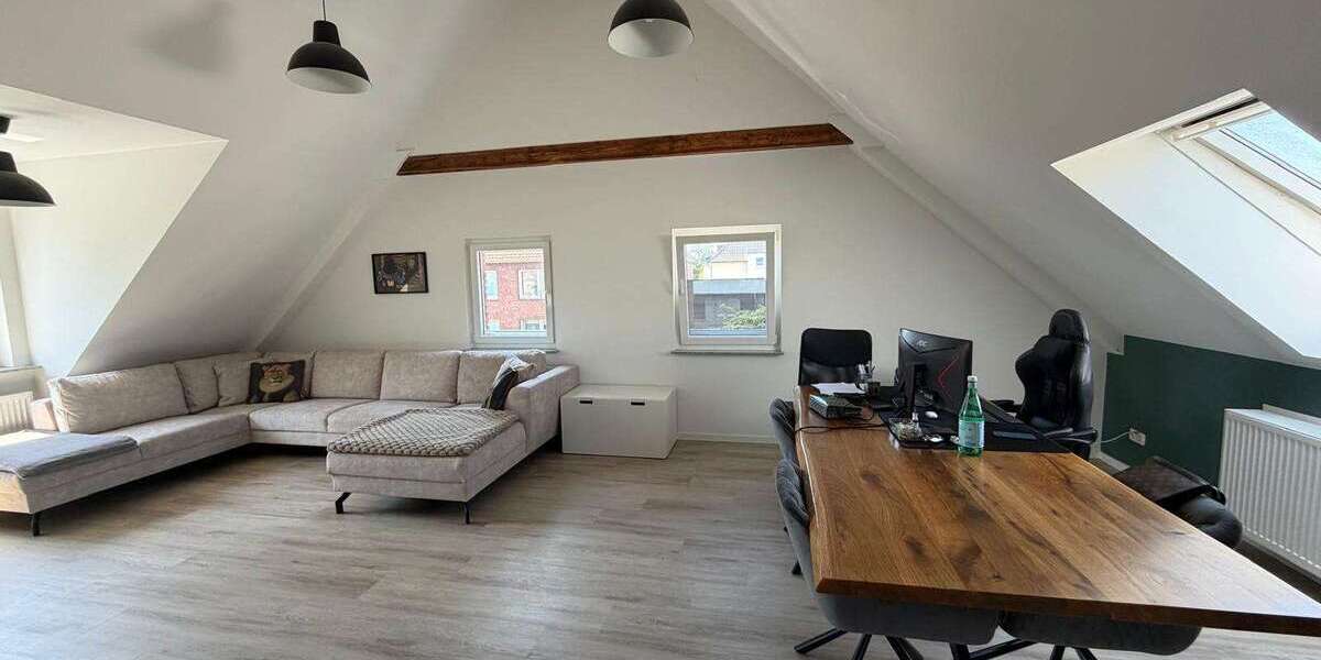 Etagenwohnung Mülheim an der Ruhr Menden-Holthausen - 2.5 Zimmer, 76 m&sup2;, 850&euro; | Angebot:26933695