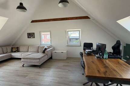 Wohnung Mülheim an der Ruhr Menden-Holthausen - 2.5 Zimmer, 76 m&sup2;, 850&euro; | Angebot:26933695