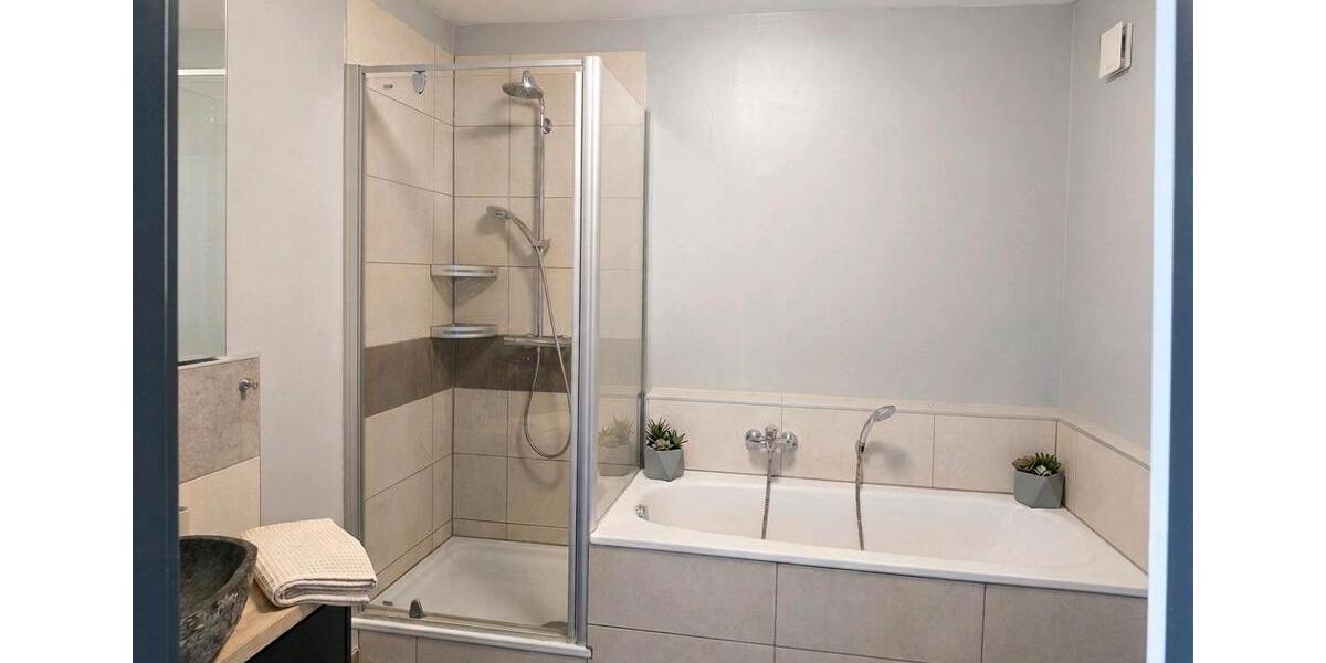 Etagenwohnung Wuppertal Gemarkung Ronsdorf - 2.5 Zimmer, 80 m&sup2;, 298.000&euro; | Angebot:27463749
