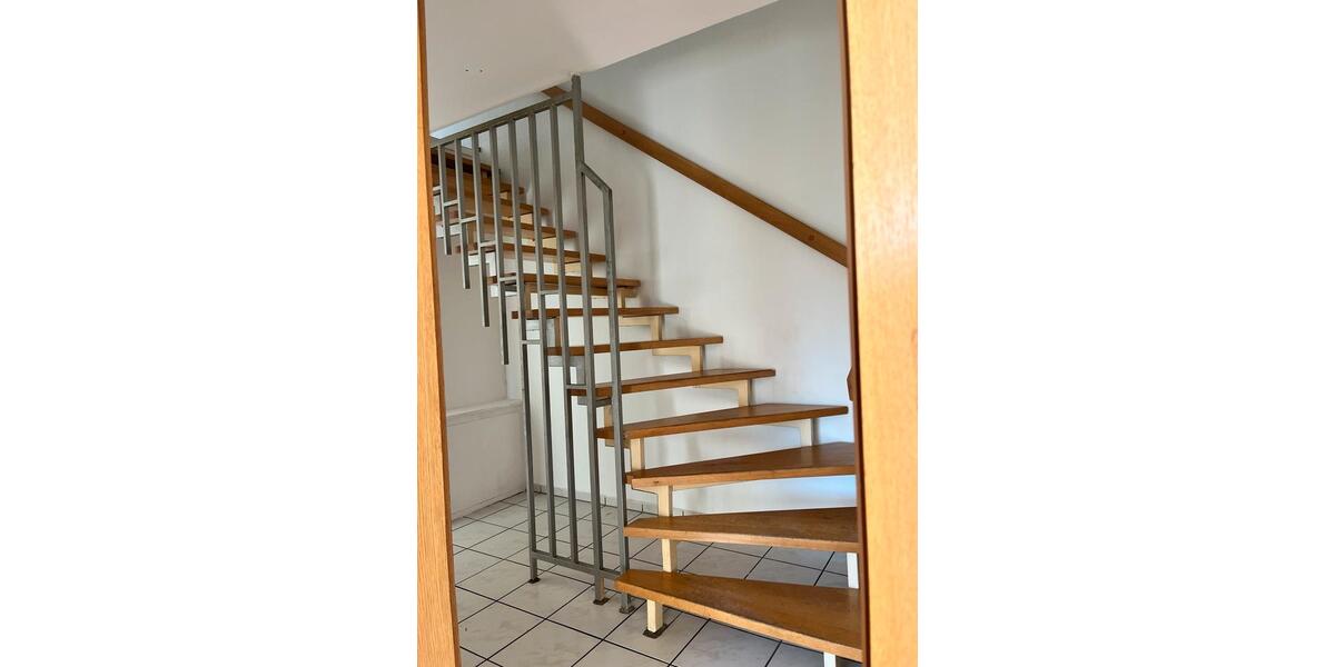 Maisonettenwohnung Duisburg Walsum - 5 Zimmer, 105 m&sup2;, 1.370&euro; | Angebot:26409251