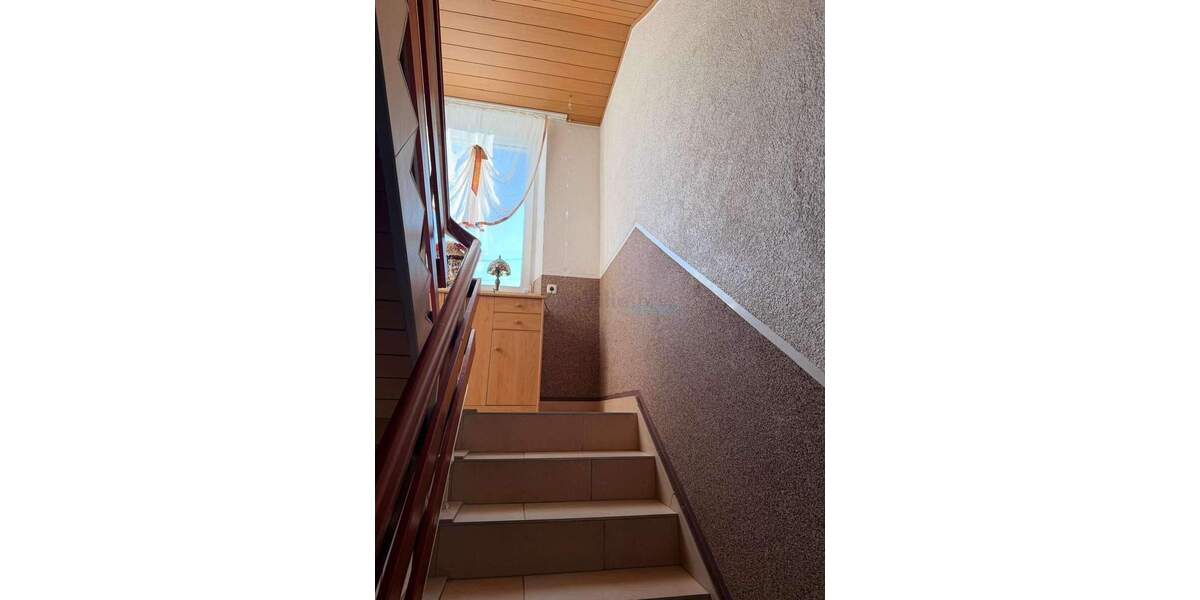 Familienfreundliches Zweifamilienhaus mit Zukunftsperspektive im aufstrebenden Gelsenkirchen-Schalke zimmer