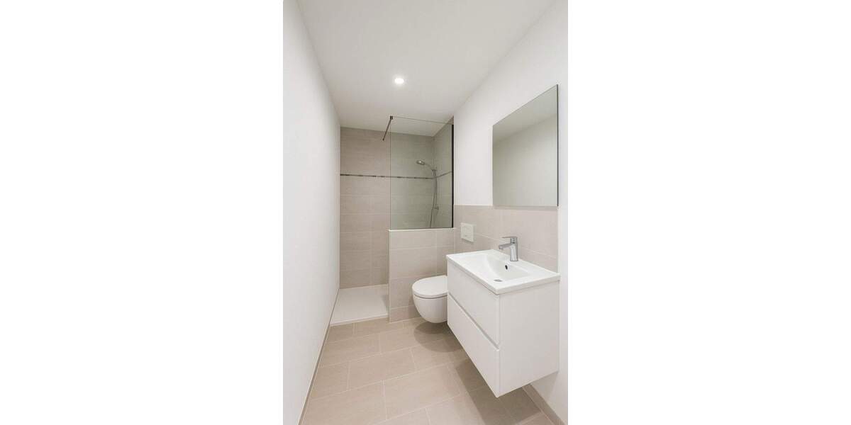 3 Zimmer-Wohnung, hochwertig saniert, provisionsfrei 3 zimmer