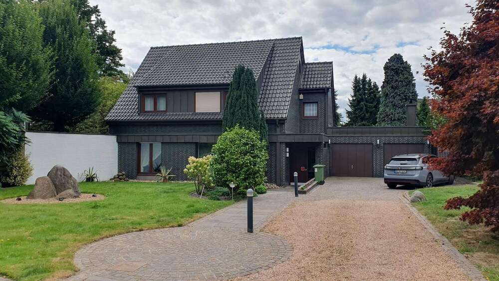 Haus zum Kaufen in Oberhausen 765.000 € 273 m² 10 zimmer