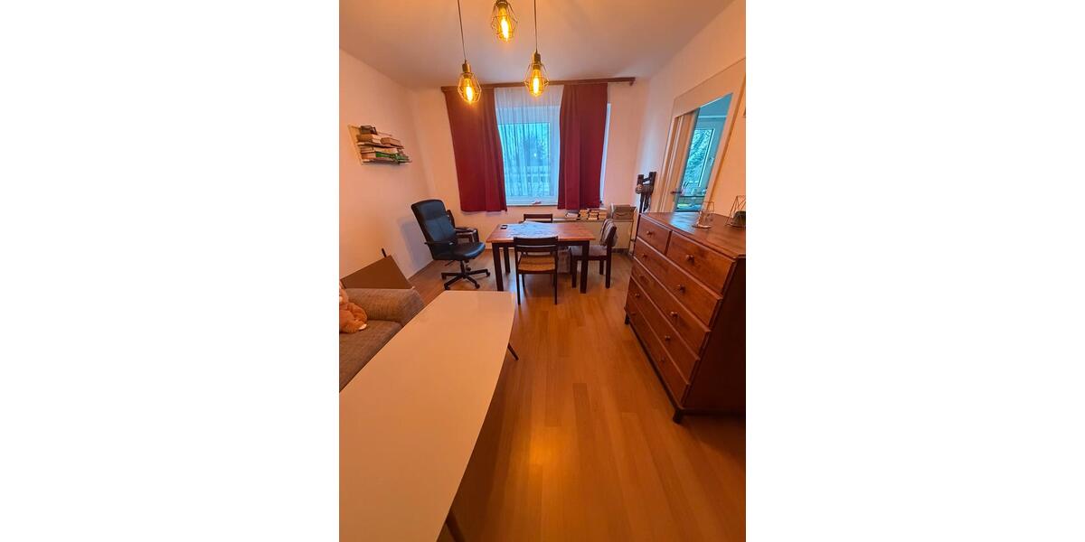 Schöne helle Wohnung zu vermieten 2 zimmer