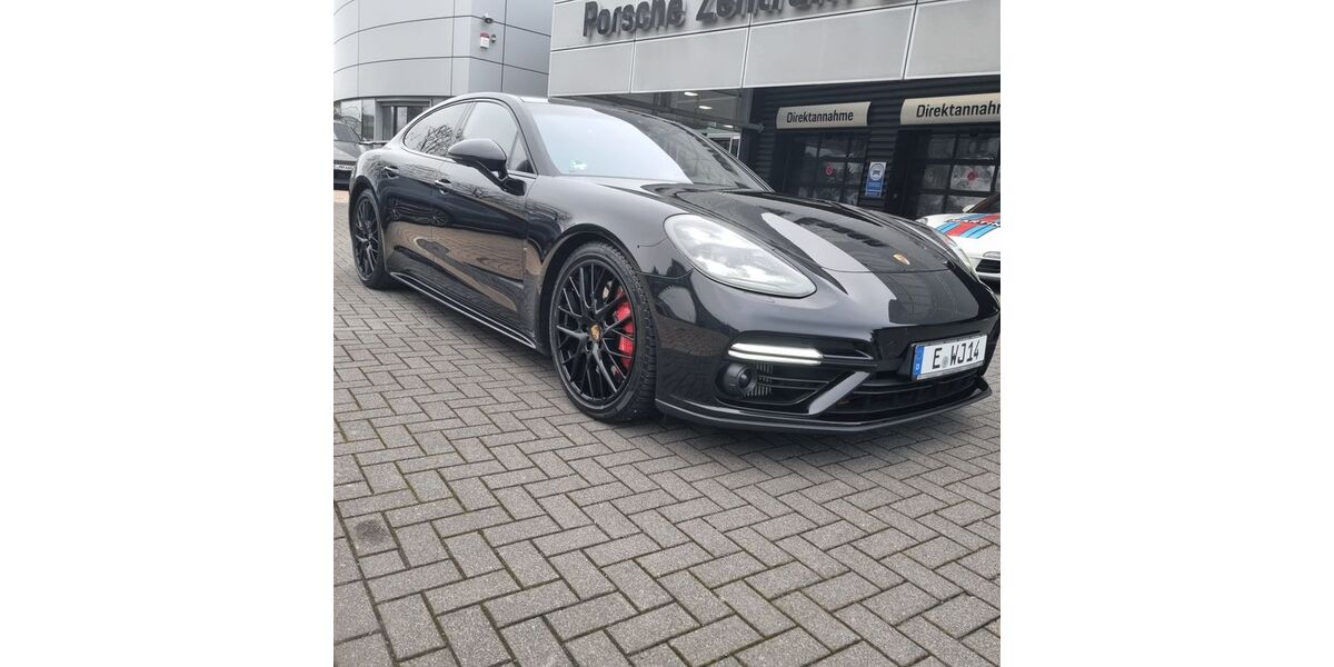 Porsche Panamera 105.000 km 70.700 &euro; Essen 45127