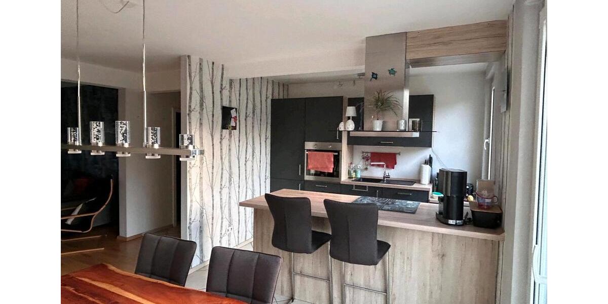 Erdgeschoss Wohnung ab 15. März zu vermieten 3 zimmer