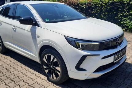 Opel Grandland (X) 165.000 km 12.900 &euro; Erkrath 40699