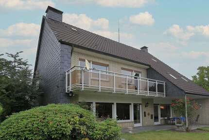 Haus zum Kaufen in Essen 879.000 € 184.6 m² 7.5 zimmer