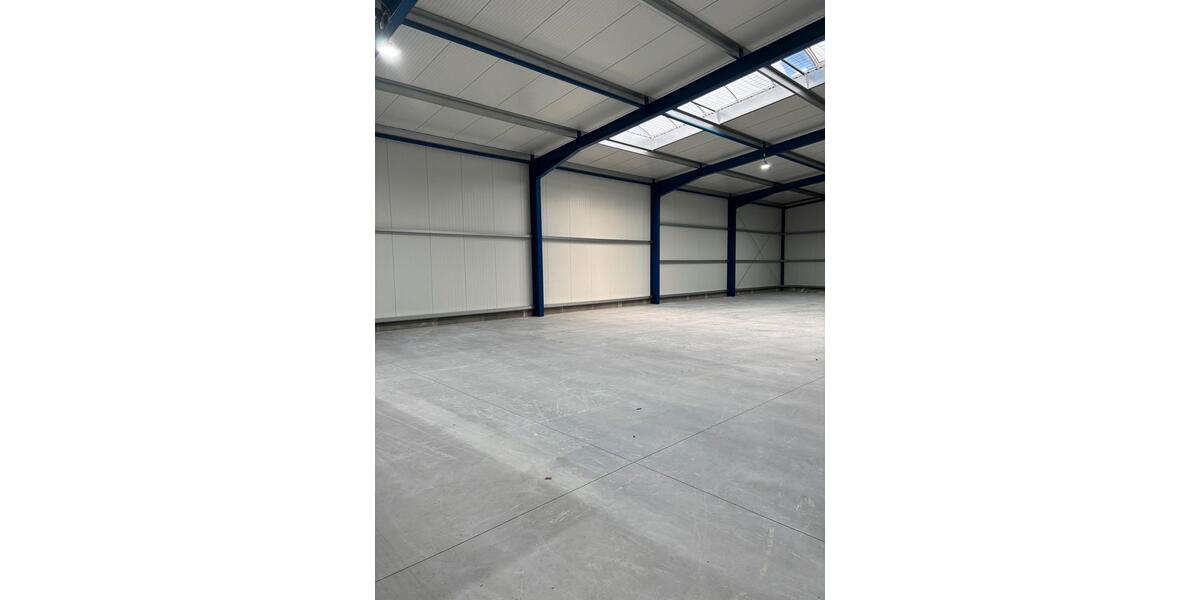 Gewerbeobjekt Moers Rheinkamp - 8&euro; | Angebot:25758649