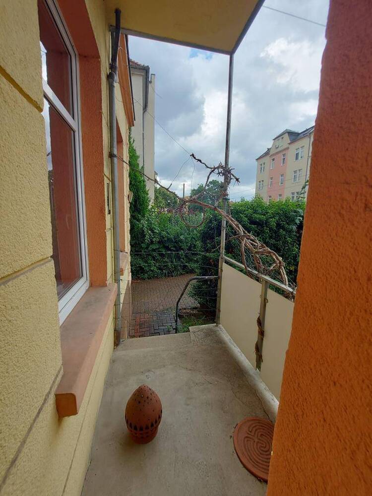 Kamin! Stilvolle, helle 4-Zimmer-Whg. mit Balkon und Gartennutzung im Hochparterre, SP im Hof