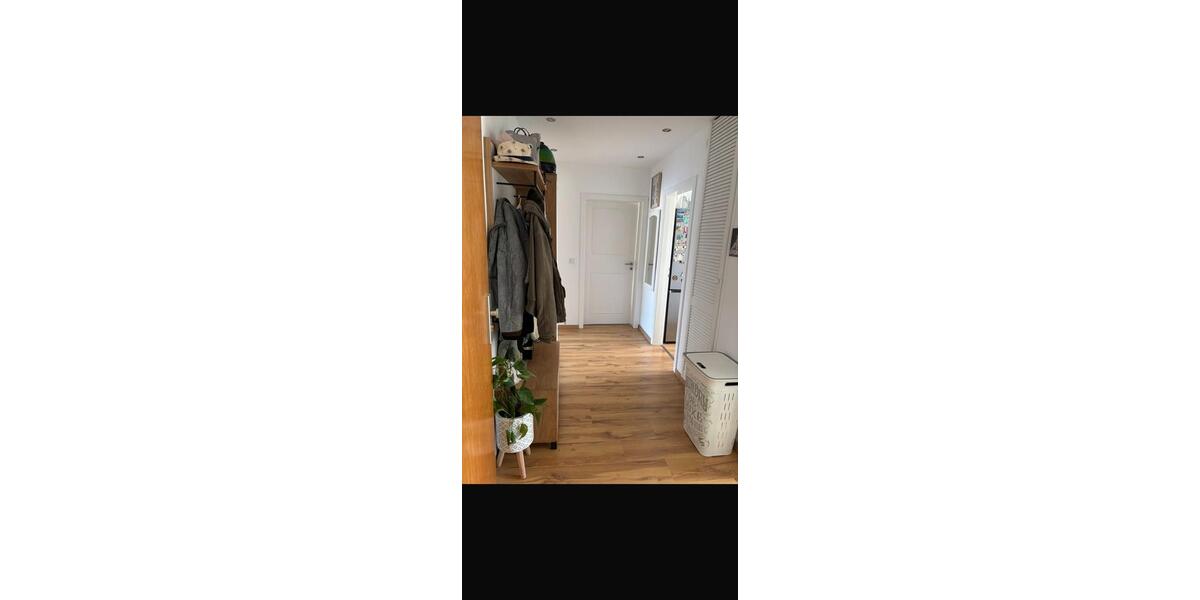 Etagenwohnung Ratingen - 3 Zimmer, 73 m&sup2;, 1.450&euro; | Angebot:26405936