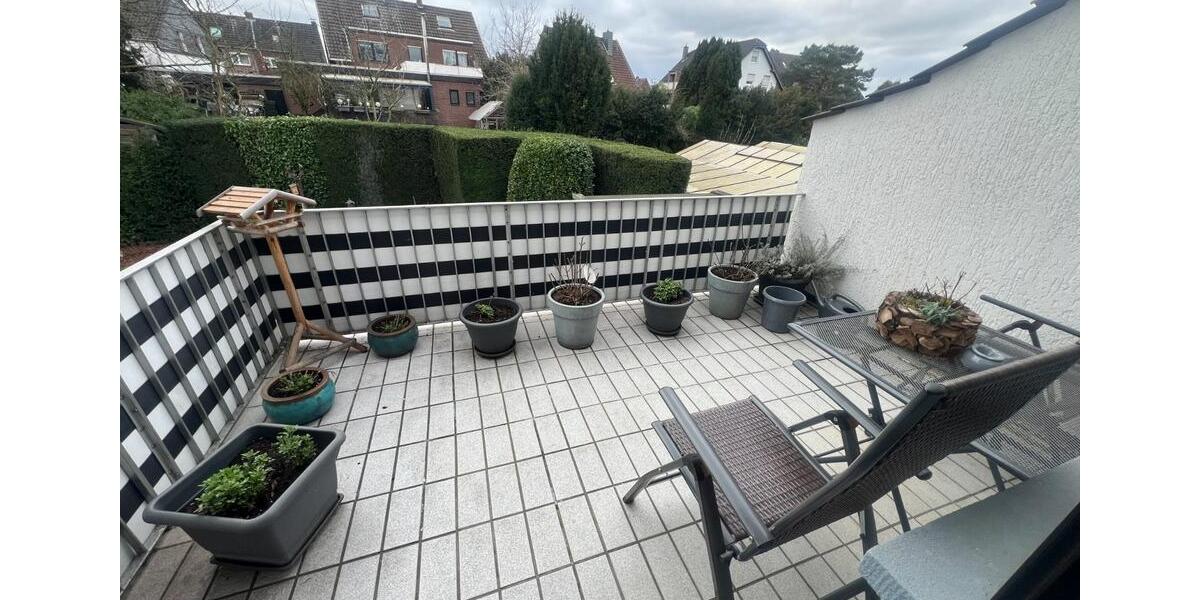 Etagenwohnung Duisburg Essenberg - 2 Zimmer, 80 m&sup2;, 720&euro; | Angebot:25611916