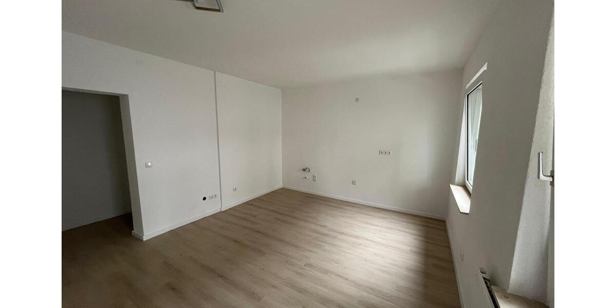 Erdgeschoßwohnung Essen Stadtkern - 1.5 Zimmer, 40 m&sup2;, 103.000&euro; | Angebot:25843562