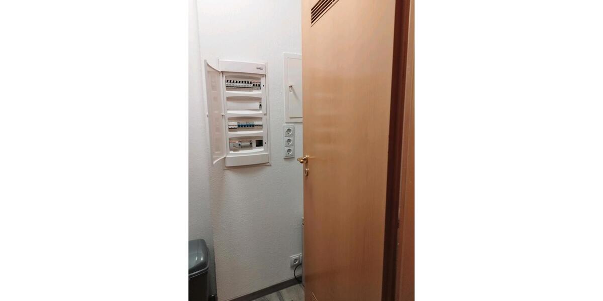 Etagenwohnung Oberhausen Alt-Oberhausen - 2 Zimmer, 65 m&sup2;, 155.000&euro; | Angebot:27487075