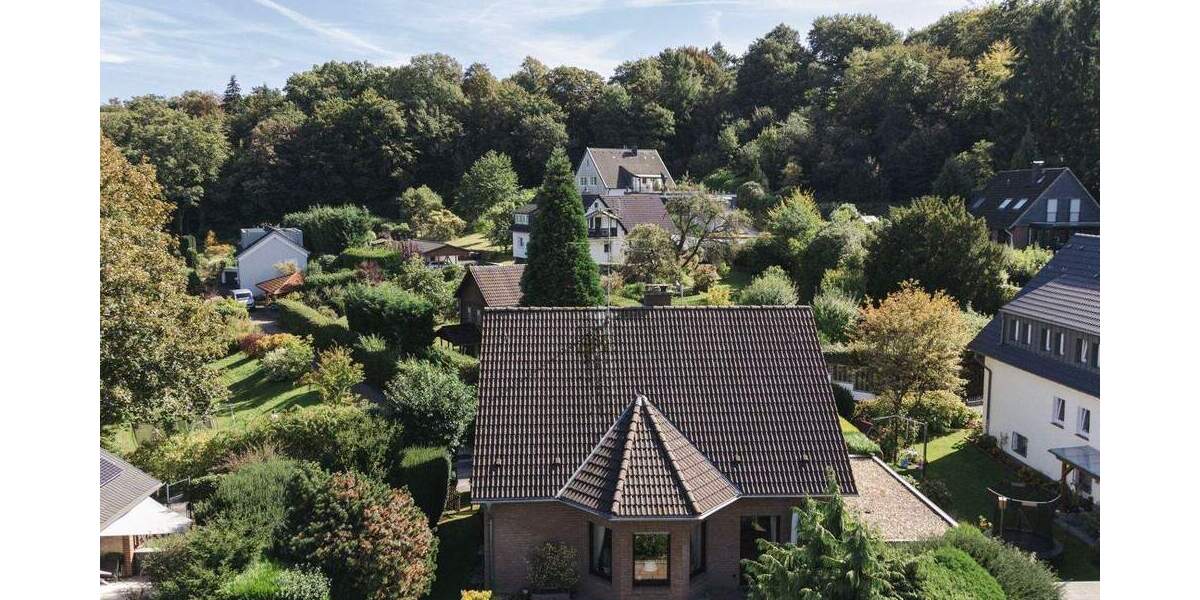 Einfamilienhaus Essen Kettwig - 3 Zimmer, 140 m&sup2;, 649.000&euro; | Angebot:24579551