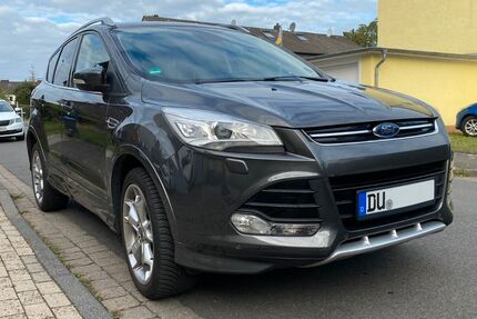 Ford Kuga 92.000 km 14.300 &euro; Duisburg 47051