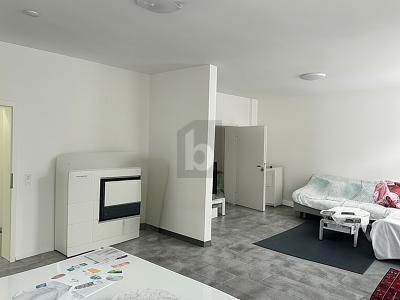 SOLIDE RENDITE IN BEGEHRTER LAGE 13 zimmer