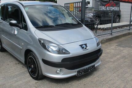 Peugeot 1007 135.000 km 4.999 &euro; Oberhausen 46149