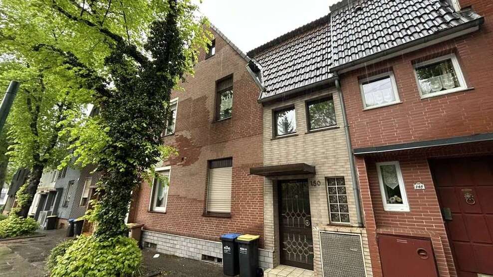 Haus zum Kaufen in Essen Dellwig 179.000 € 80 m²