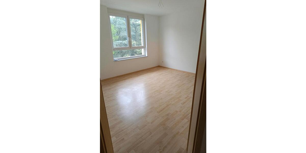 Etagenwohnung Castrop-Rauxel Bladenhorst - 3.5 Zimmer, 82 m&sup2;, 763&euro; | Angebot:26426339