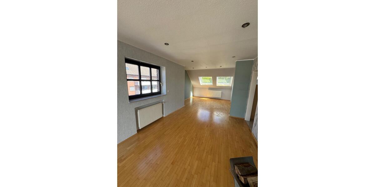 Dachgeschoßwohnung Dorsten - 3 Zimmer, 105 m&sup2;, 850&euro; | Angebot:26420624