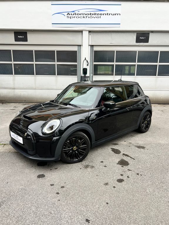 Cooper SE