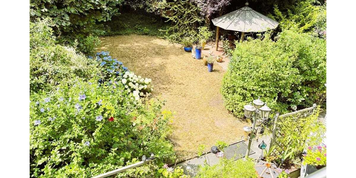 Haus zum Kaufen in Oberhausen 429.000 € 168 m² 9 zimmer