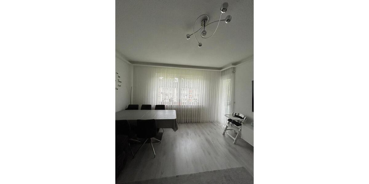 Etagenwohnung Duisburg Hamborn - 3.5 Zimmer, 65 m&sup2;, 120.000&euro; | Angebot:26495640
