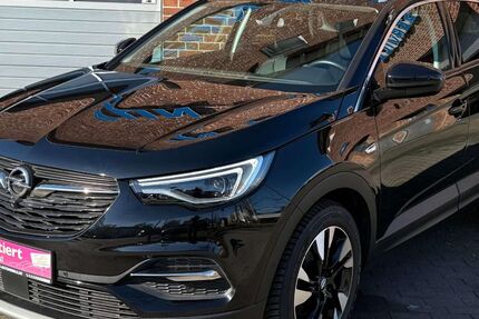 Opel Grandland (X) 124.327 km 14.949 &euro; Essen 45327