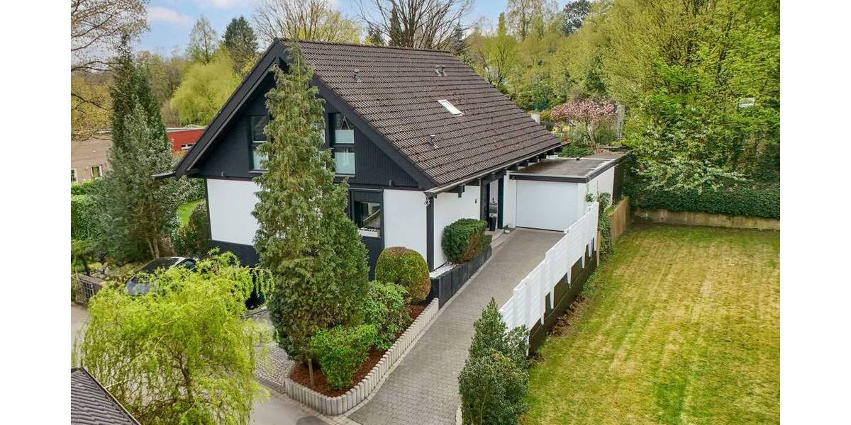 Einfamilienhaus Essen Heidhausen - 5 Zimmer, 220 m&sup2;, 975.000&euro; | Angebot:26499112