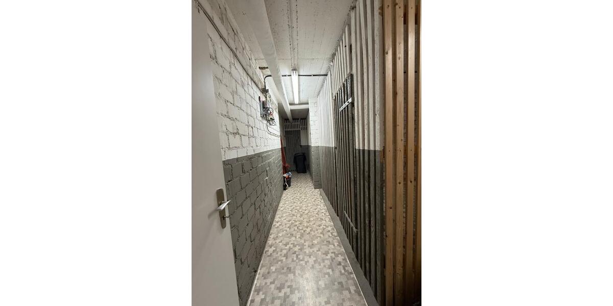 Etagenwohnung Wuppertal Lichtenplatz - 3 Zimmer, 100 m&sup2;, 1.490&euro; | Angebot:26372701