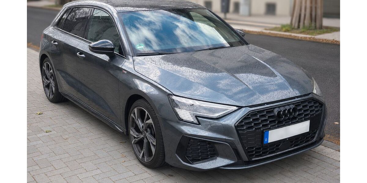 Audi A3 27.700 km 33.800 &euro; Oberhausen 46049