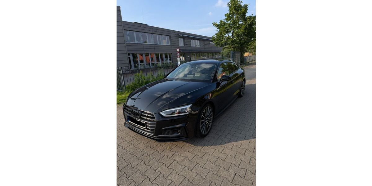 Audi A5 235.000 km 17.999 &euro; Gelsenkirchen 45881