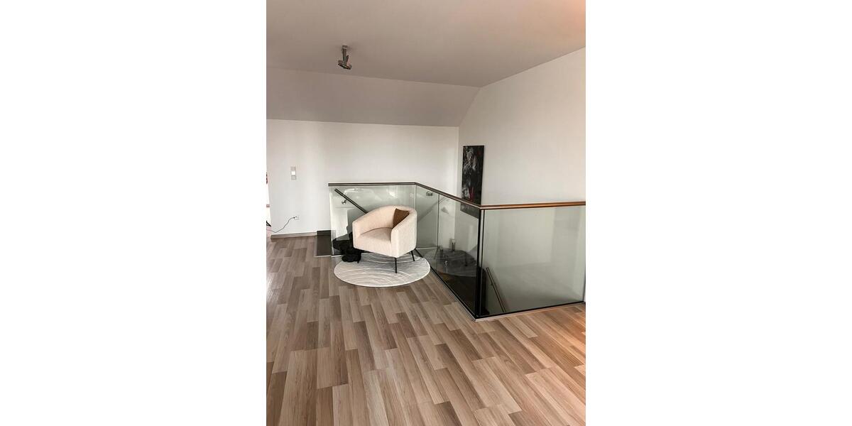 Moderne Büro- Atelierfläche in zentraler Lage zimmer