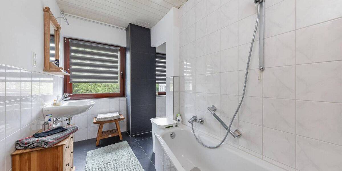 Mehrfamilienhaus, Wohnhaus Wetter Volmarstein - 8 Zimmer, 217 m&sup2;, 349.000&euro; | Angebot:26804787