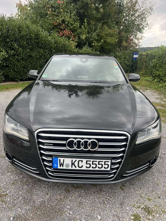 Audi A8 255.000 km 17.000 € Wuppertal 42389