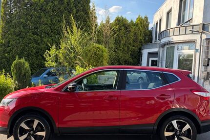 Nissan Qashqai 98.000 km 8.900 &euro; Essen 45326