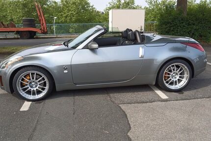 Nissan 350Z 87.000 km 15.350 &euro; Duisburg 47259