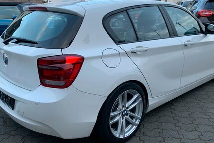 BMW 116 210.000 km 6.850 &euro; Moers 47443