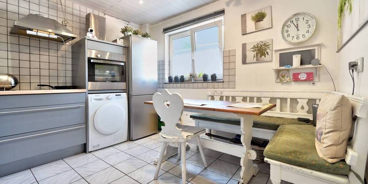 Mehrfamilienhaus, Wohnhaus Essen Frintrop - 5 Zimmer, 160 m&sup2;, 469.000&euro; | Angebot:26487013