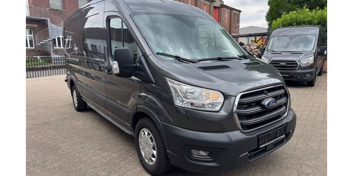 Ford Transit 241.228 km 9.990 &euro; Bochum 44793