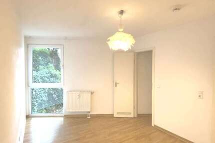 Wohnung zum Mieten in Dortmund 350 € 18.22 m²